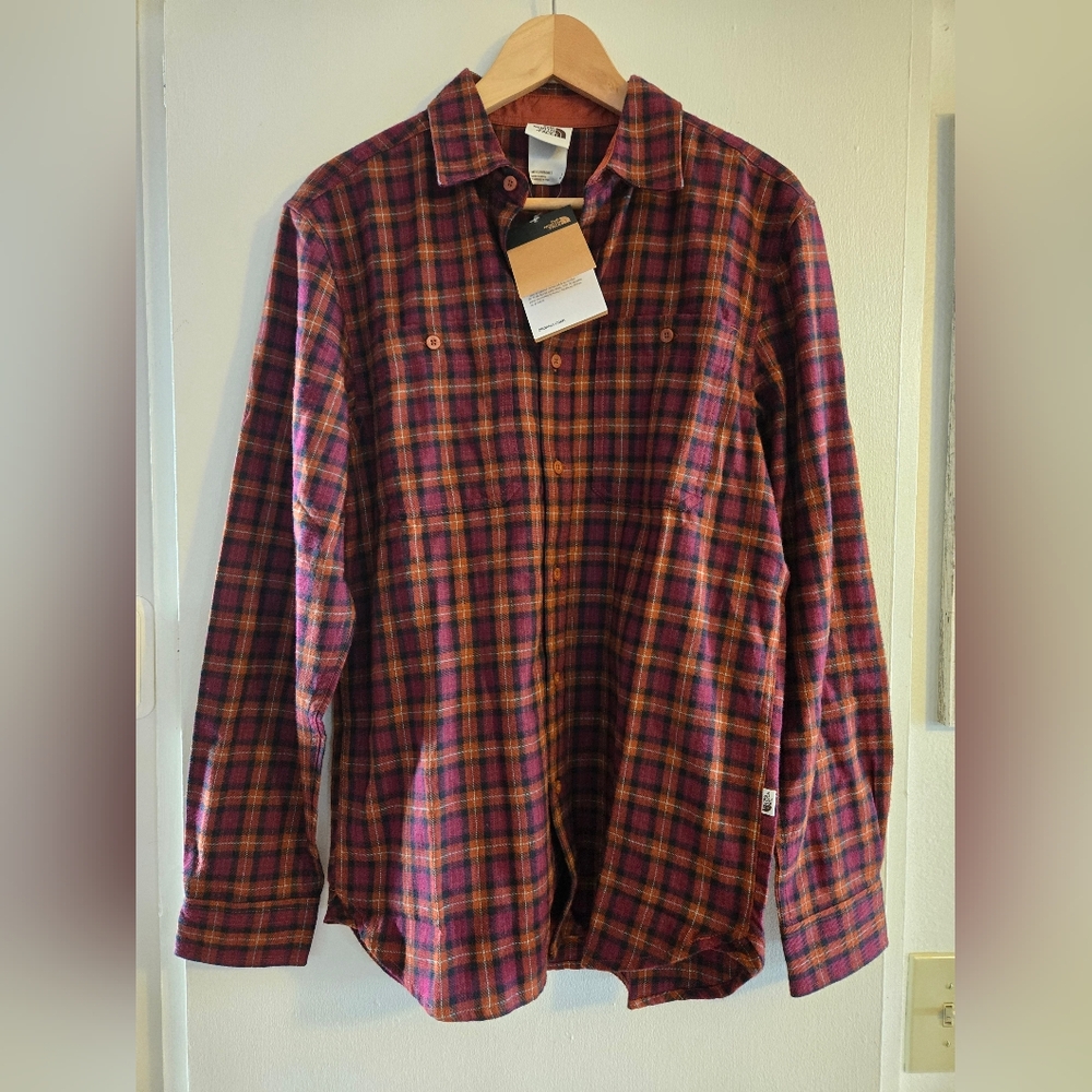 The North Face Arroyo Mens Lightweight Flannel Sz Sm Brandy & Brown Plaid NWT